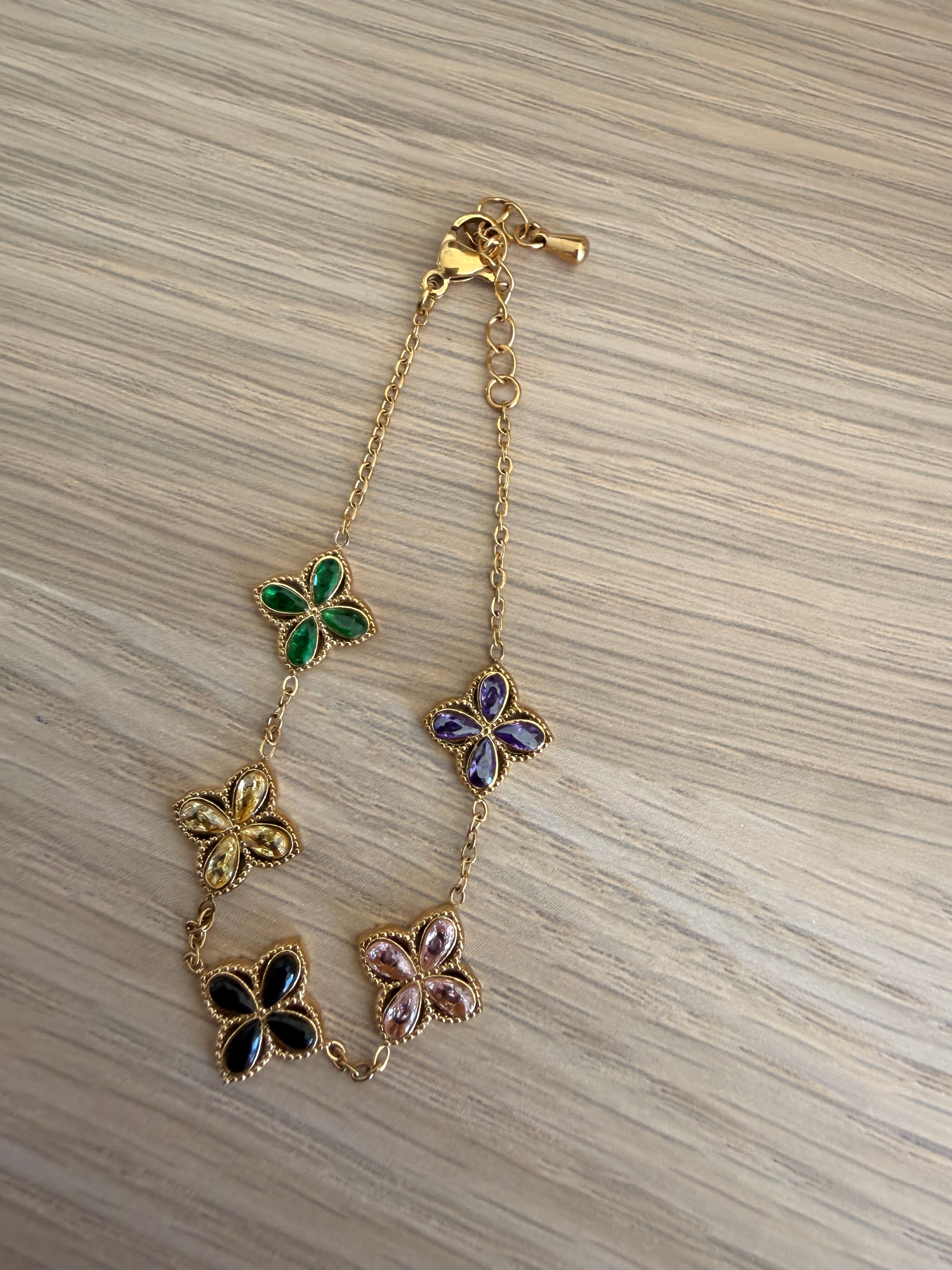 Bracelet
